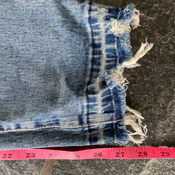 Blank NYC The Madison Crop High-Rise Light Wash Jean Women's Size 29 - Picture 9 of 11